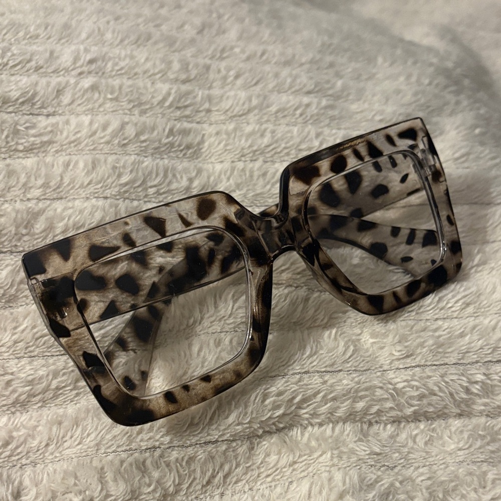 Leopard Print Square Sunglasses
